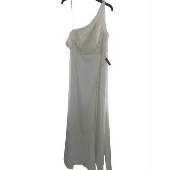 Mac Duggal Embellished Drop Shoulder Column Gown with High Slit and Button Accen - Picture 7 of 10